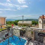 Banely Villa